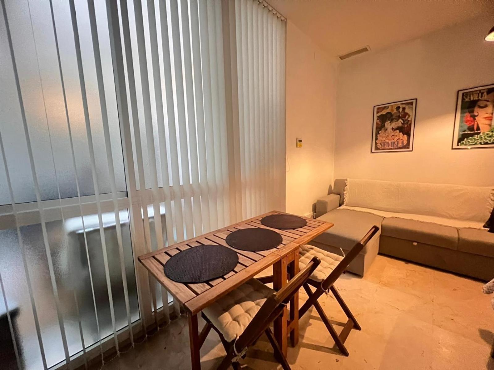 Apartamento Centro De Sevilla Ruang foto